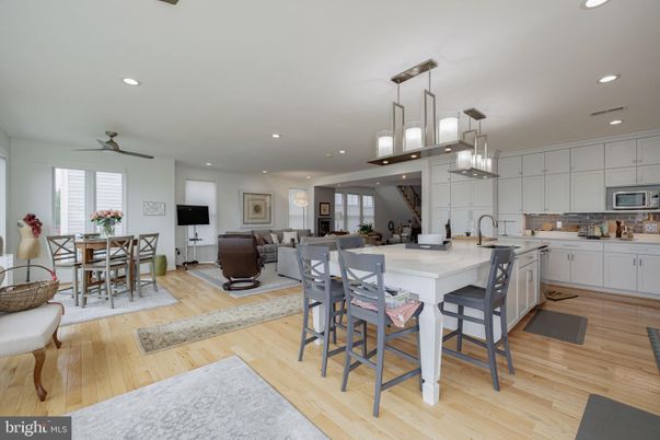 Dining room, Interior, Kitchen, Living room, Pendant Lights, Recessed Lighting, Wood Texture Flooring