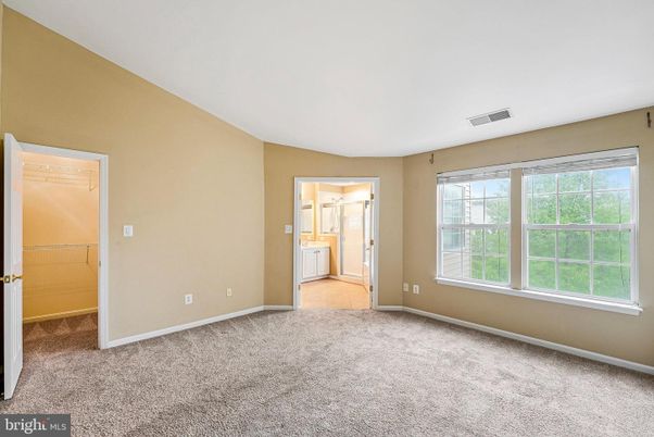 Bathroom, Empty room, Interior