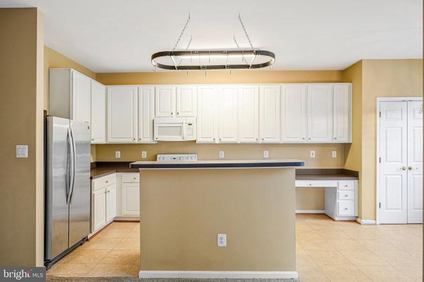 Interior, Kitchen, Pendant Lights