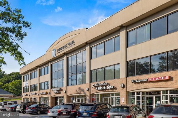 Exterior, Facade, Brick Facade, Condo Building