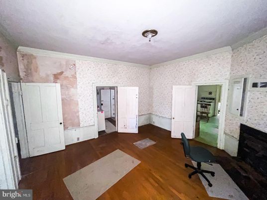 Fireplace, Home Office, Interior, Wood Texture Flooring