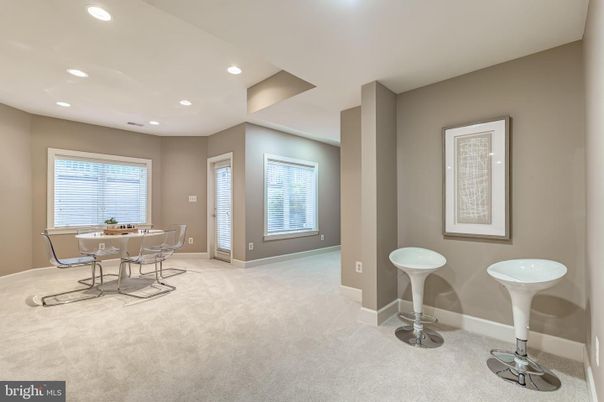 Dining room, Interior, Recessed Lighting