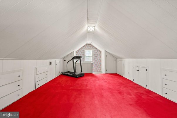 Empty room, Fitness Equipment, Interior