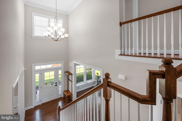 Chandelier, Interior, Wood Texture Flooring