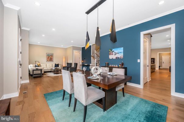 Dining room, Interior, Living room, Pendant Lights, Recessed Lighting, Wood Texture Flooring