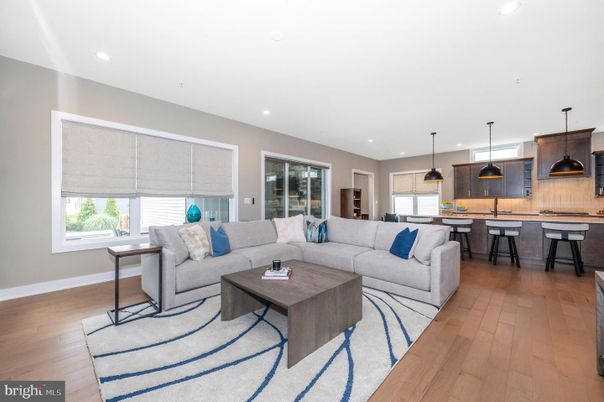 Interior, Kitchen, Living room, Pendant Lights, Recessed Lighting, Wood Texture Flooring