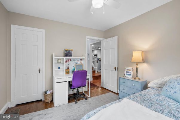 Bedroom, Home Office, Interior, Wood Texture Flooring