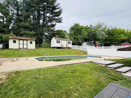Backyard, Exterior, Pool