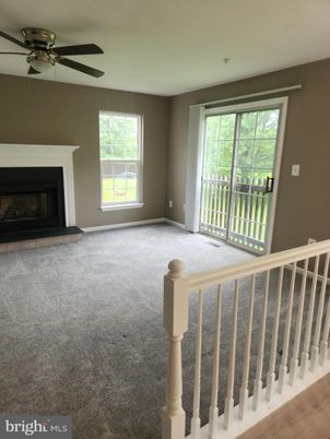 Empty room, Fireplace, Interior