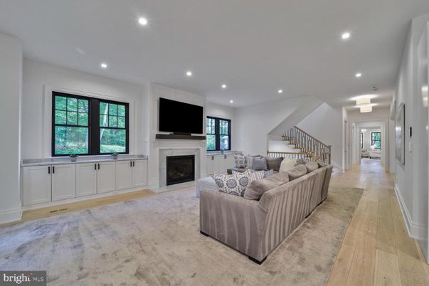 Fireplace, Interior, Living room, Recessed Lighting, Wood Texture Flooring