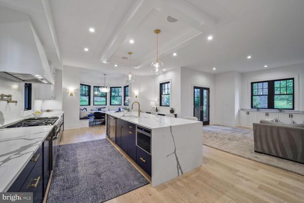 Dining room, Interior, Kitchen, Living room, Pendant Lights, Recessed Lighting, Wood Texture Flooring