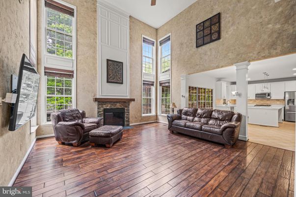 Fireplace, Interior, Kitchen, Living room, Pendant Lights, Recessed Lighting, Wood Texture Flooring