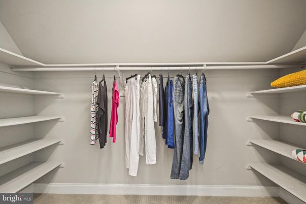 Interior, Walk-in Closets