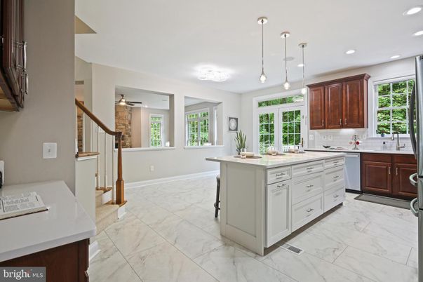 Interior, Kitchen, Marble, Pendant Lights, Recessed Lighting