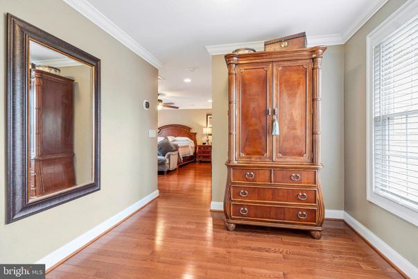 DE Listing image placeholder