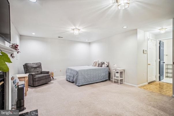 Bedroom, Interior, Recessed Lighting