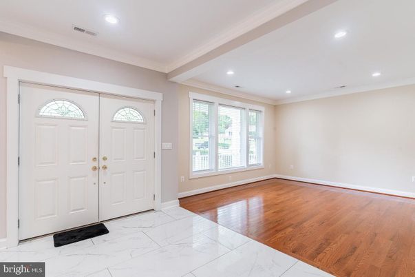 Empty room, Interior, Marble, Recessed Lighting, Wood Texture Flooring