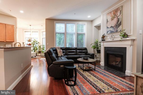 Fireplace, Interior, Living room, Pendant Lights, Recessed Lighting, Wood Texture Flooring
