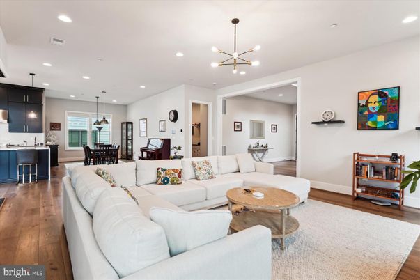 Dining room, Interior, Kitchen, Living room, Pendant Lights, Recessed Lighting, Wood Texture Flooring