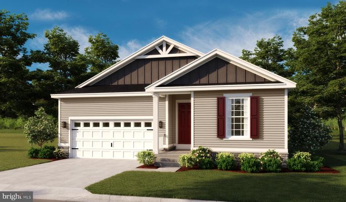 Attached, Exterior, Facade, American Craftsman