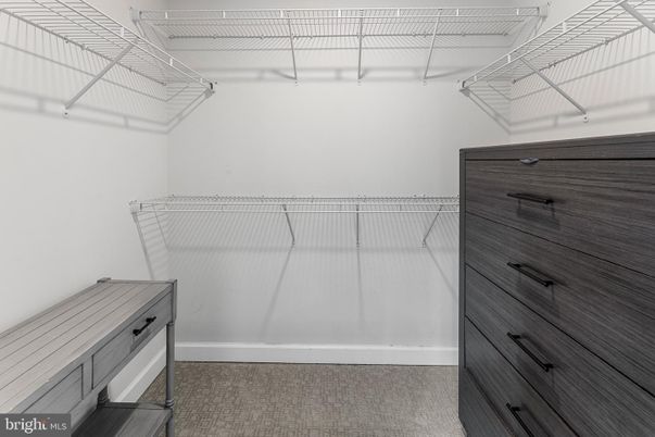 Interior, Walk-in Closets