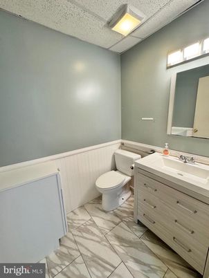 Bathroom, Dual Sink Vanities, Interior, Marble