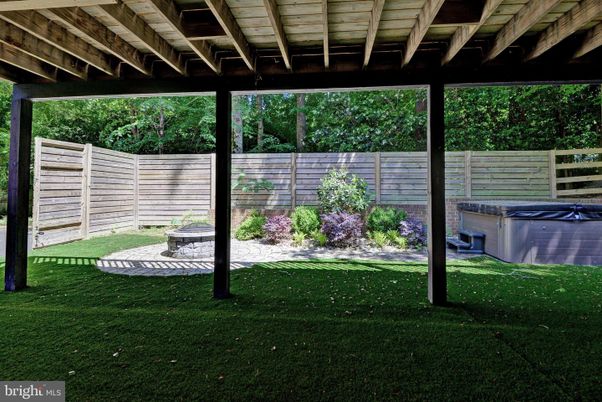 Backyard, Exterior, Hot Tub