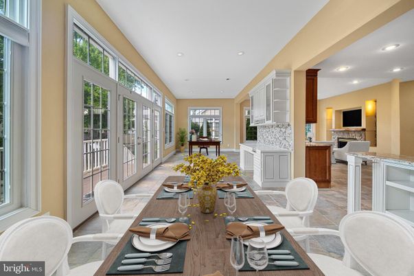 Dining room, Fireplace, Interior, Recessed Lighting, Wood Texture Flooring