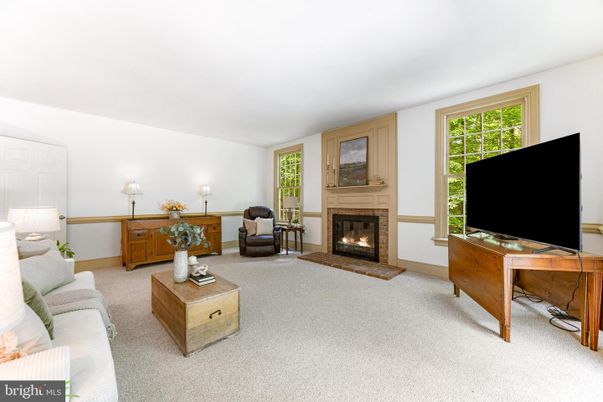 Fireplace, Interior, Living room