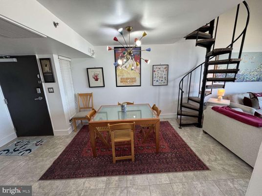 Dining room, Interior