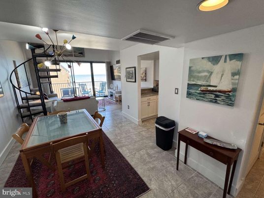 Dining room, Interior, Water