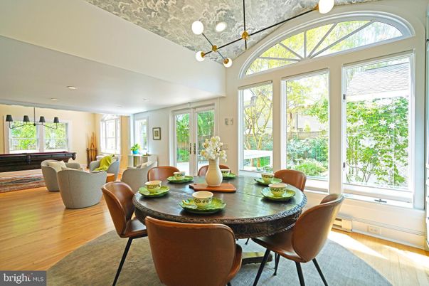 Dining room, Interior, Pendant Lights, Recessed Lighting, Wood Texture Flooring