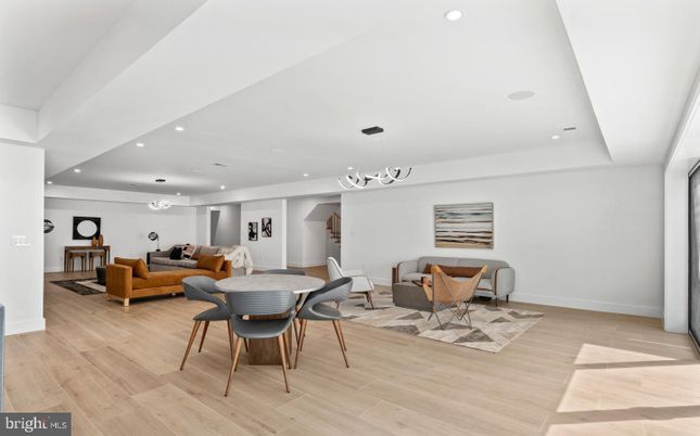 Dining room, Interior, Living room, Pendant Lights, Recessed Lighting, Wood Texture Flooring