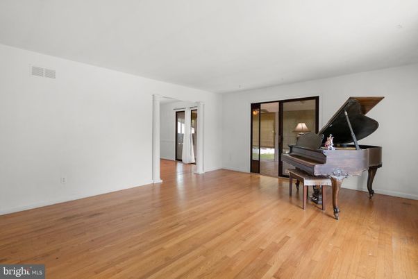 Interior, Piano, Wood Texture Flooring