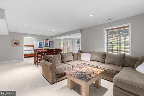 Dining room, Interior, Living room, Recessed Lighting