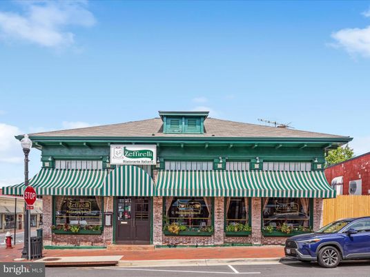 Exterior, Facade, Brick Facade, None