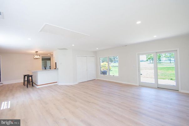 Chandelier, Empty room, Interior, Pendant Lights, Recessed Lighting, Wood Texture Flooring