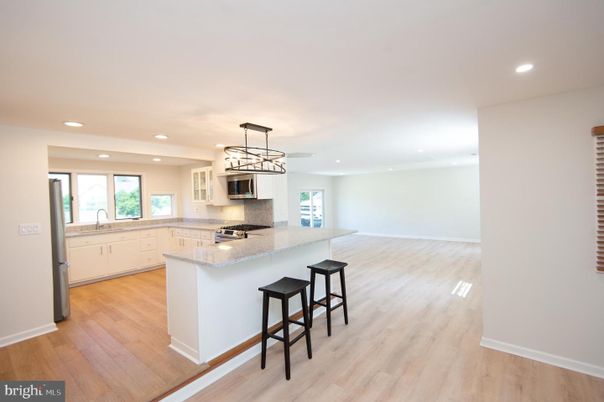 Interior, Kitchen, Pendant Lights, Recessed Lighting, Wood Texture Flooring