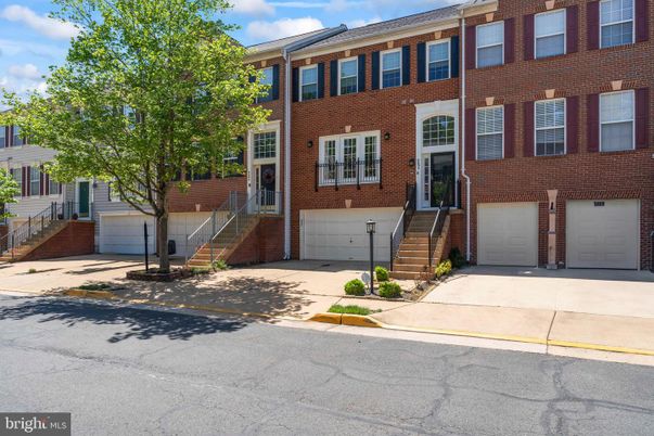 Attached, Exterior, Facade, Brick Facade, Rowhouse