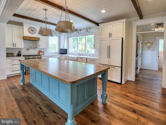 Interior, Kitchen, Pendant Lights, Recessed Lighting, Wooden Beams, Wood Texture Flooring