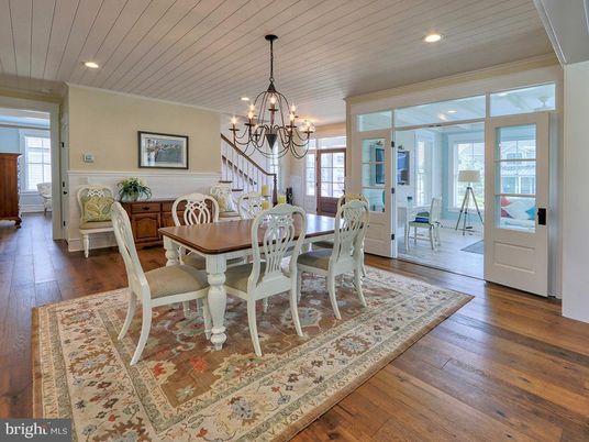 Chandelier, Dining room, Interior, Recessed Lighting, Wood Texture Flooring