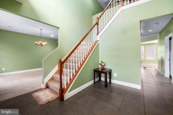 Chandelier, Interior, Recessed Lighting