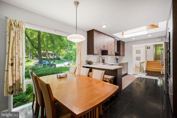 Dining room, Interior, Kitchen, Pendant Lights, Recessed Lighting