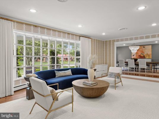 Dining room, Interior, Living room, Recessed Lighting, Wood Texture Flooring