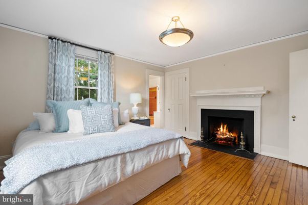 Bedroom, Fireplace, Interior, Wood Texture Flooring
