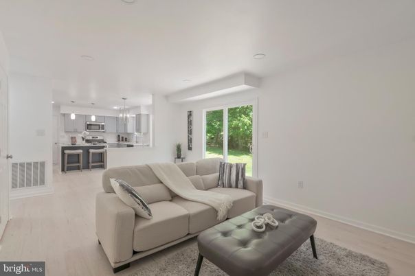 Interior, Kitchen, Living room, Pendant Lights, Recessed Lighting, Stainless Steel Appliances, Wood Texture Flooring