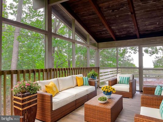 Interior, Living room, Sun Room, Wooden Beams, Wooden Ceilings, Wood Texture Flooring