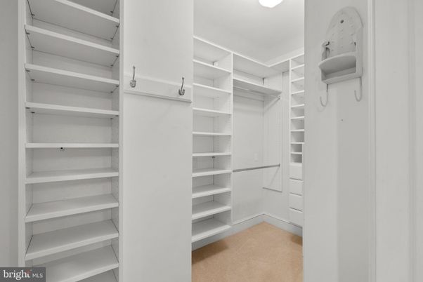 Interior, Walk-in Closets