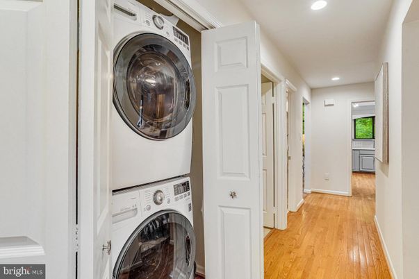 Interior, Recessed Lighting, Utility Closets, Washer, Wood Texture Flooring