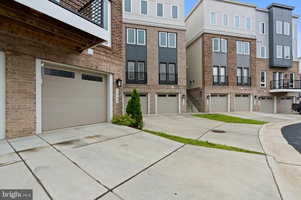 Attached, Exterior, Facade, Brick Facade, Rowhouse